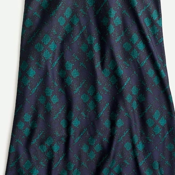 J. Crew Pull-On Matte Satin Slip Midi Skirt Black Watch Tartan Sz S Preppy - Picture 4 of 13